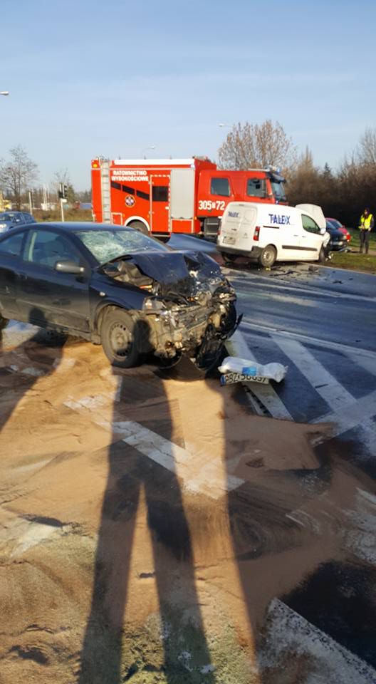 Wypadek na skrzyżowaniu ul. Lechickiej i Naramowickiej