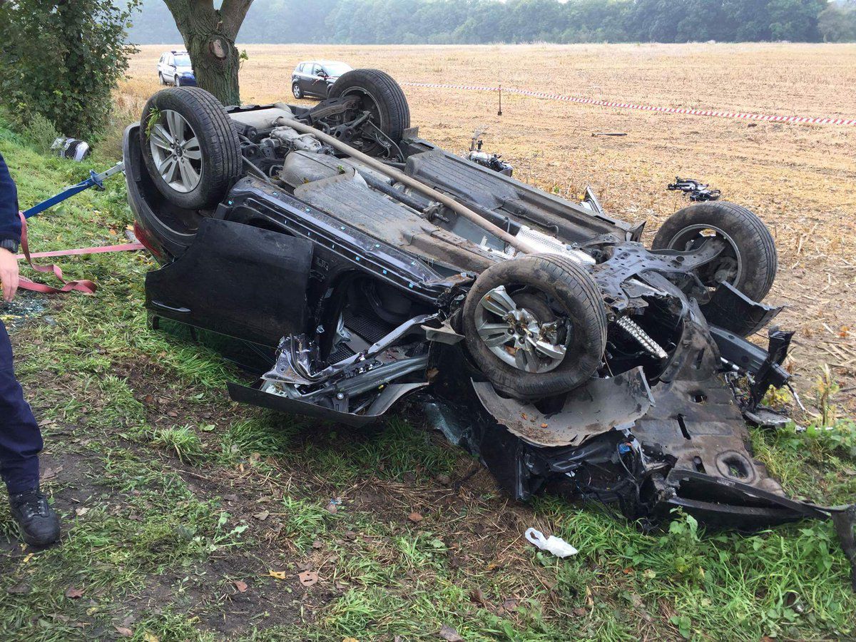Tragiczny wypadek na trasie do Buku, nie żyje 35-latek z Poznania