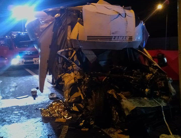 W wieczornym wypadku na autostradzie A2 zginął jeden z kierowców
