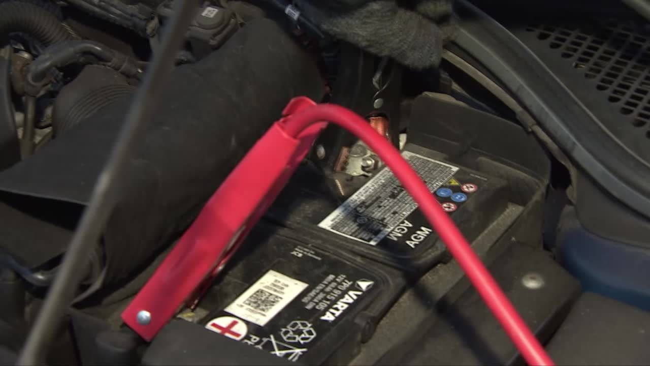 Akumulator w samochodzie nie lubi nie tylko zimy. Upały także mu szkodzą