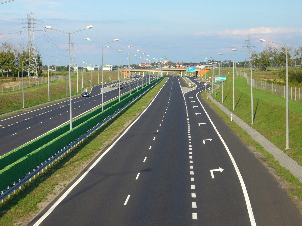 W piątek ruszą prace związane z budową trzeciego pasa na poznańskim odcinku autostrady A2. Inwestycja ma zakończyć się pół roku wcześniej niż planowano