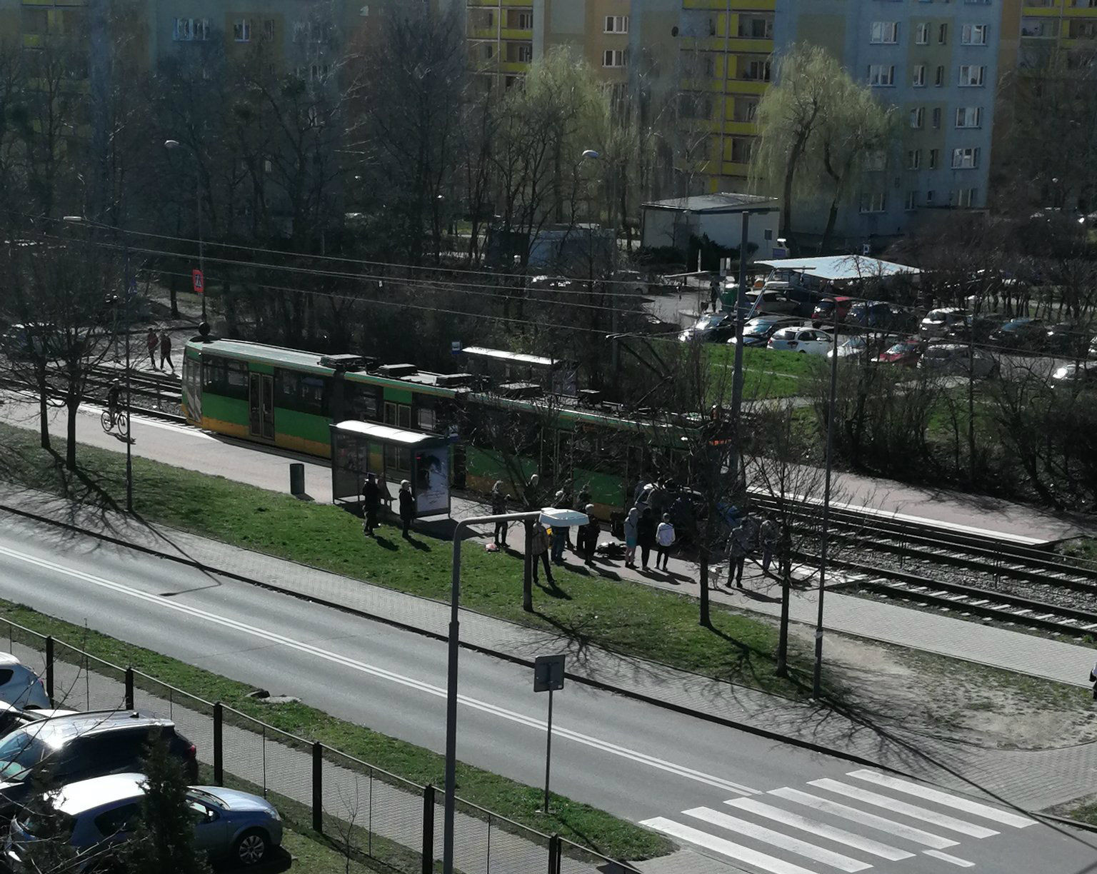Zderzenie samochodu z tramwajem na przystanku św Leonarda (Aktualizacja)