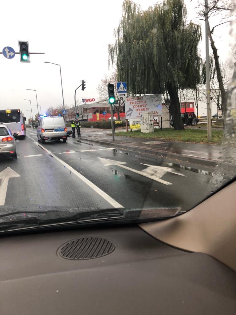 Wypadek motocyklisty na u.l Głogowskiej