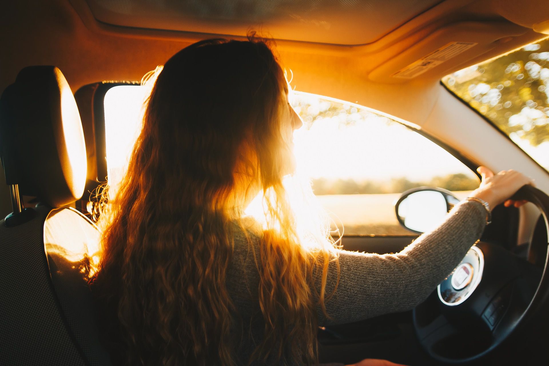 Ekspertka: kobiety mają większe predyspozycje, by być lepszymi kierowcami