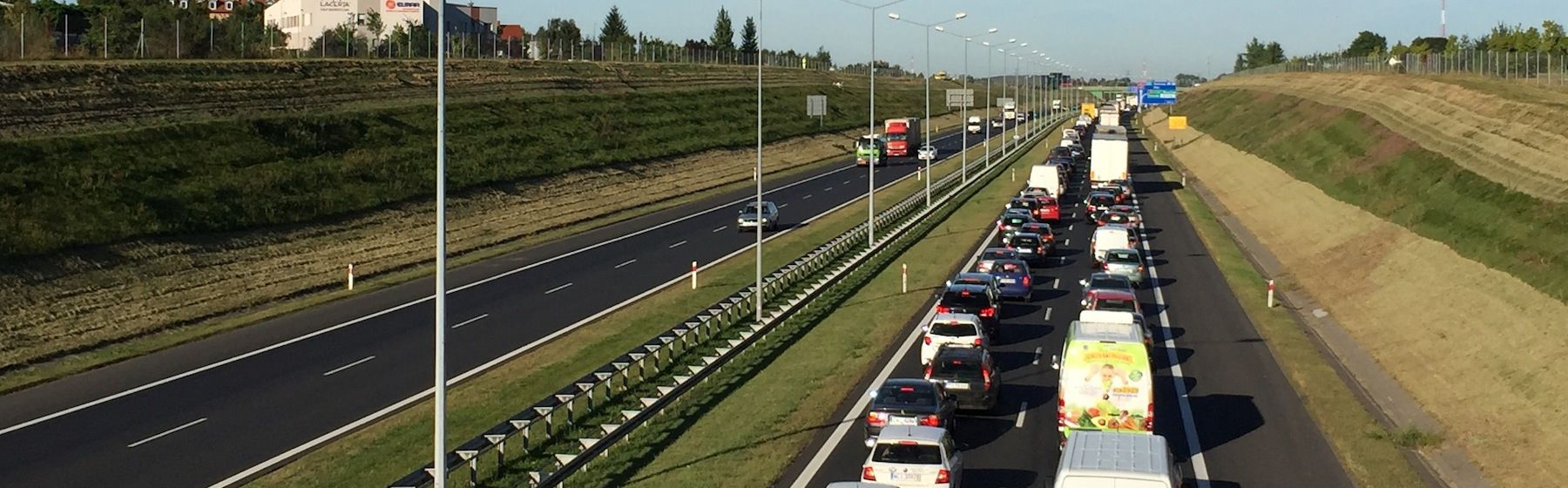 Zderzenie pięciu pojazdów na autostradzie A2 – korki!