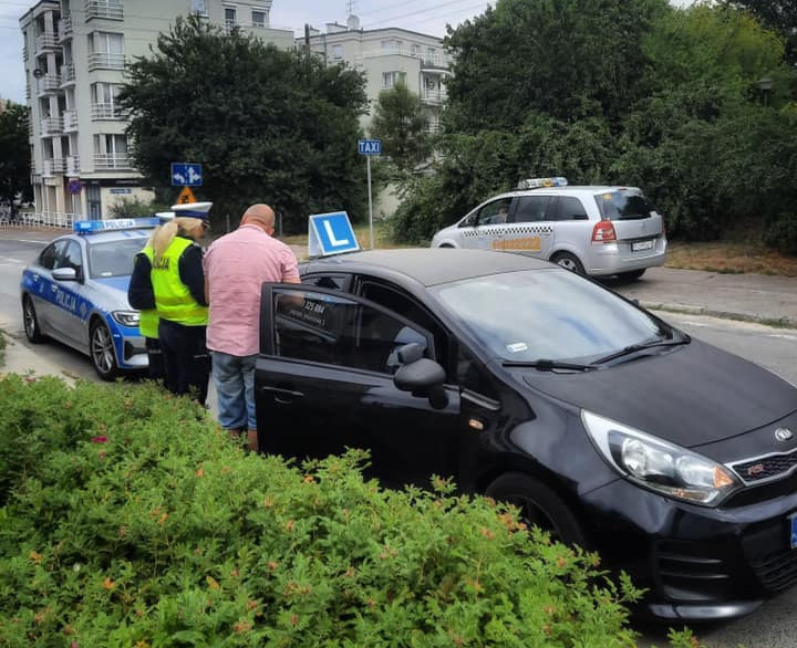 Poznańska drogówka kontroluje pojazdy nauki jazdy