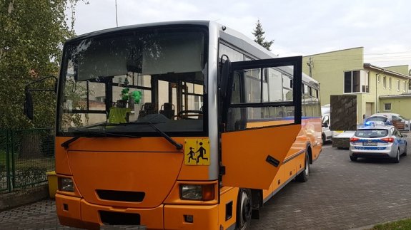 Pijany kierowca autobusu chciał wieźć dzieci na wycieczkę