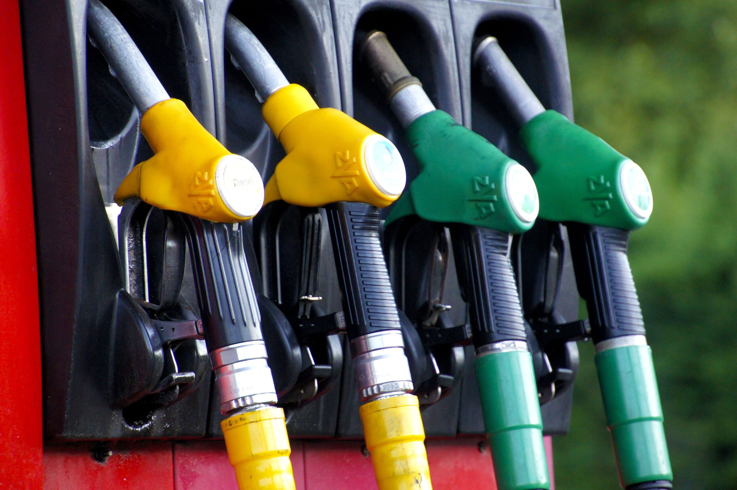 Analiza cen paliw po obniżce akcyzy. Czy to miało sens?