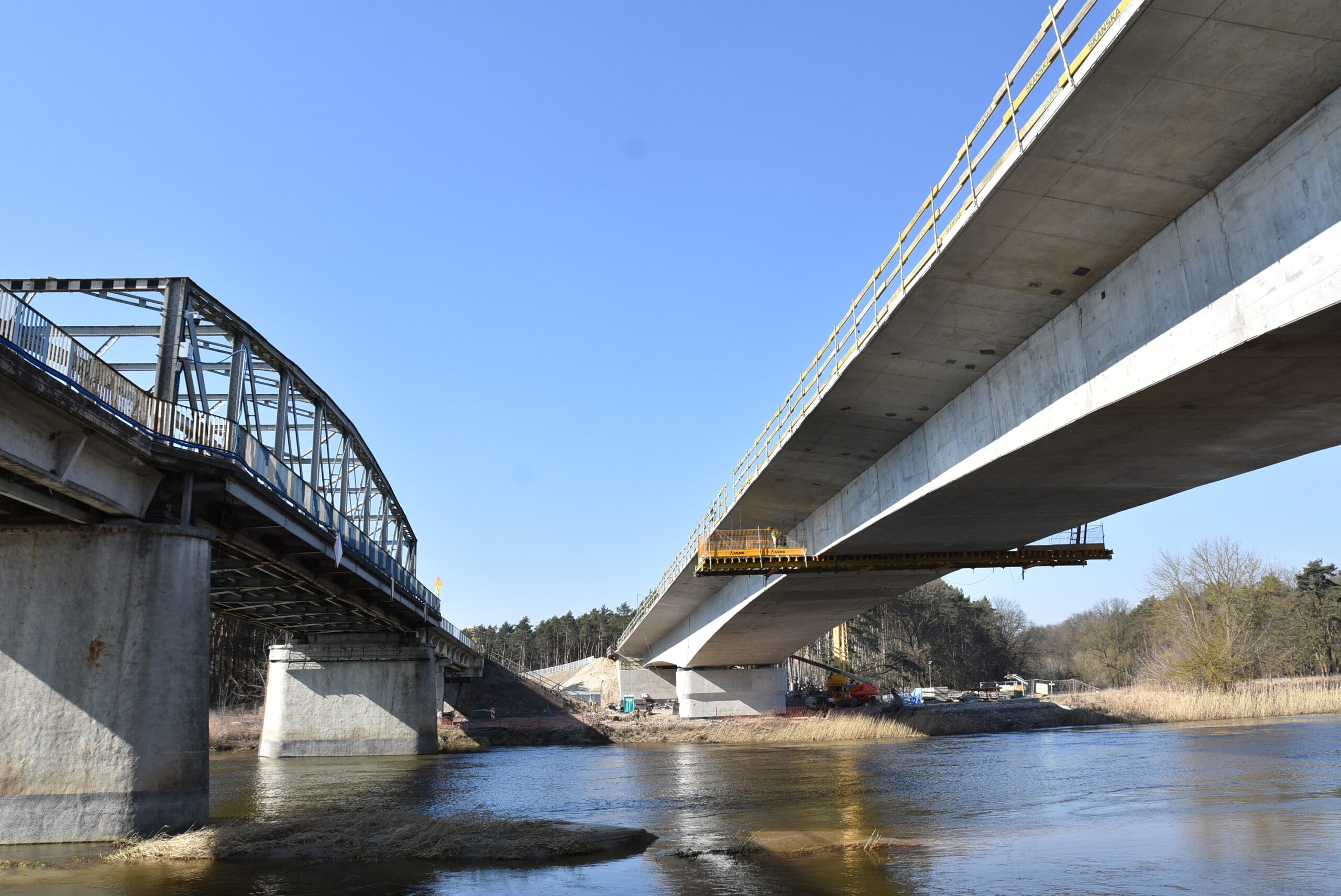 Budowa mostu w Rogalinku – na jakim etapie są prace?