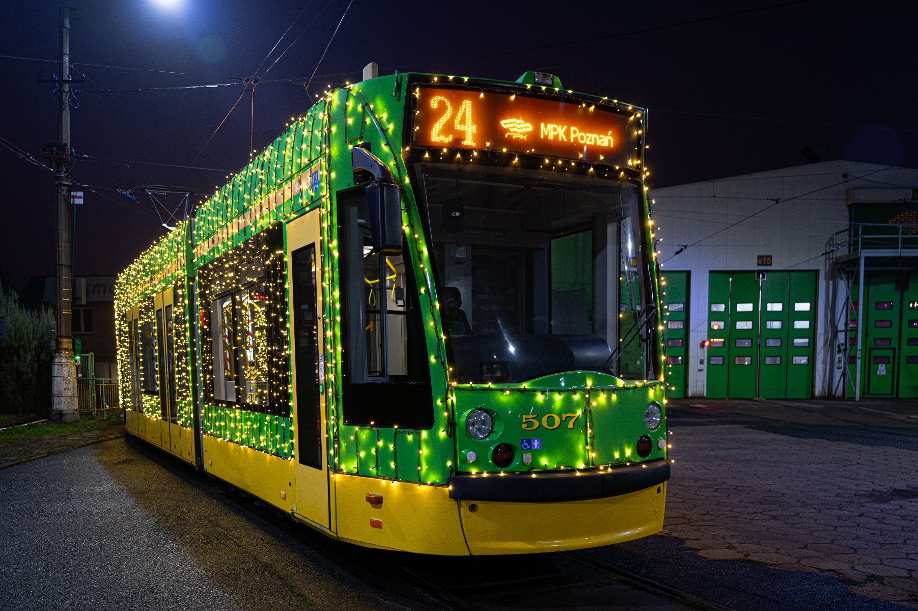 Świąteczna Bimba znów nominowana w plebiscycie na najpiękniejszy świąteczny tramwaj w Europie