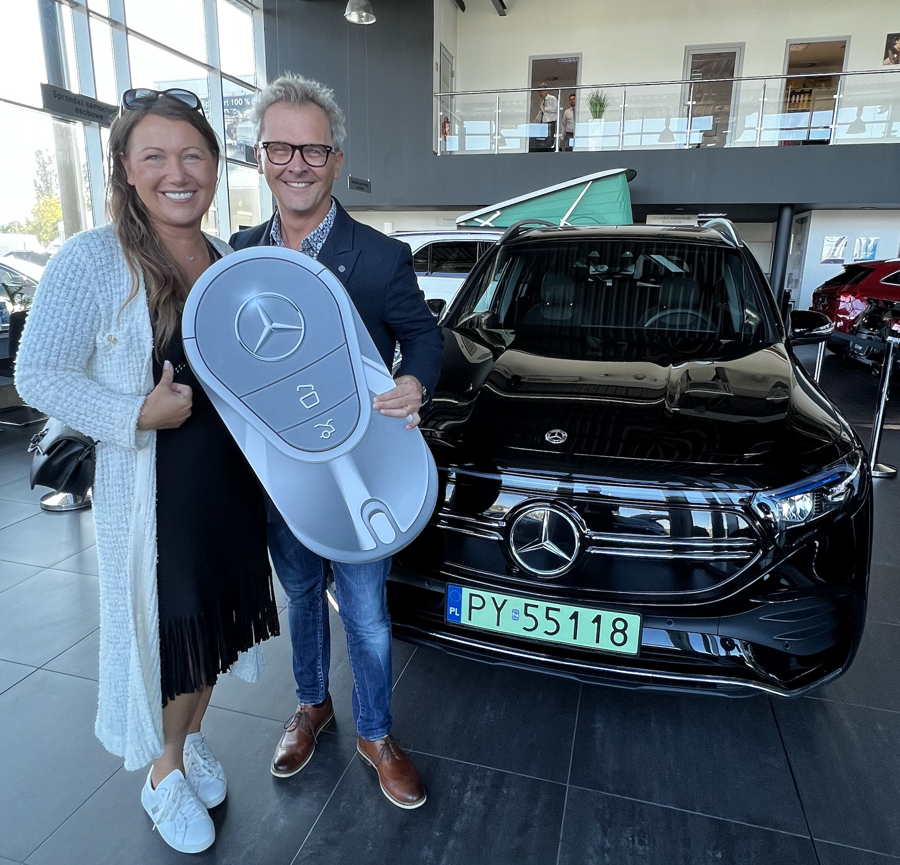 Kilka powodów dlaczego wybrać elektrycznego Mercedesa do jazdy po Poznaniu