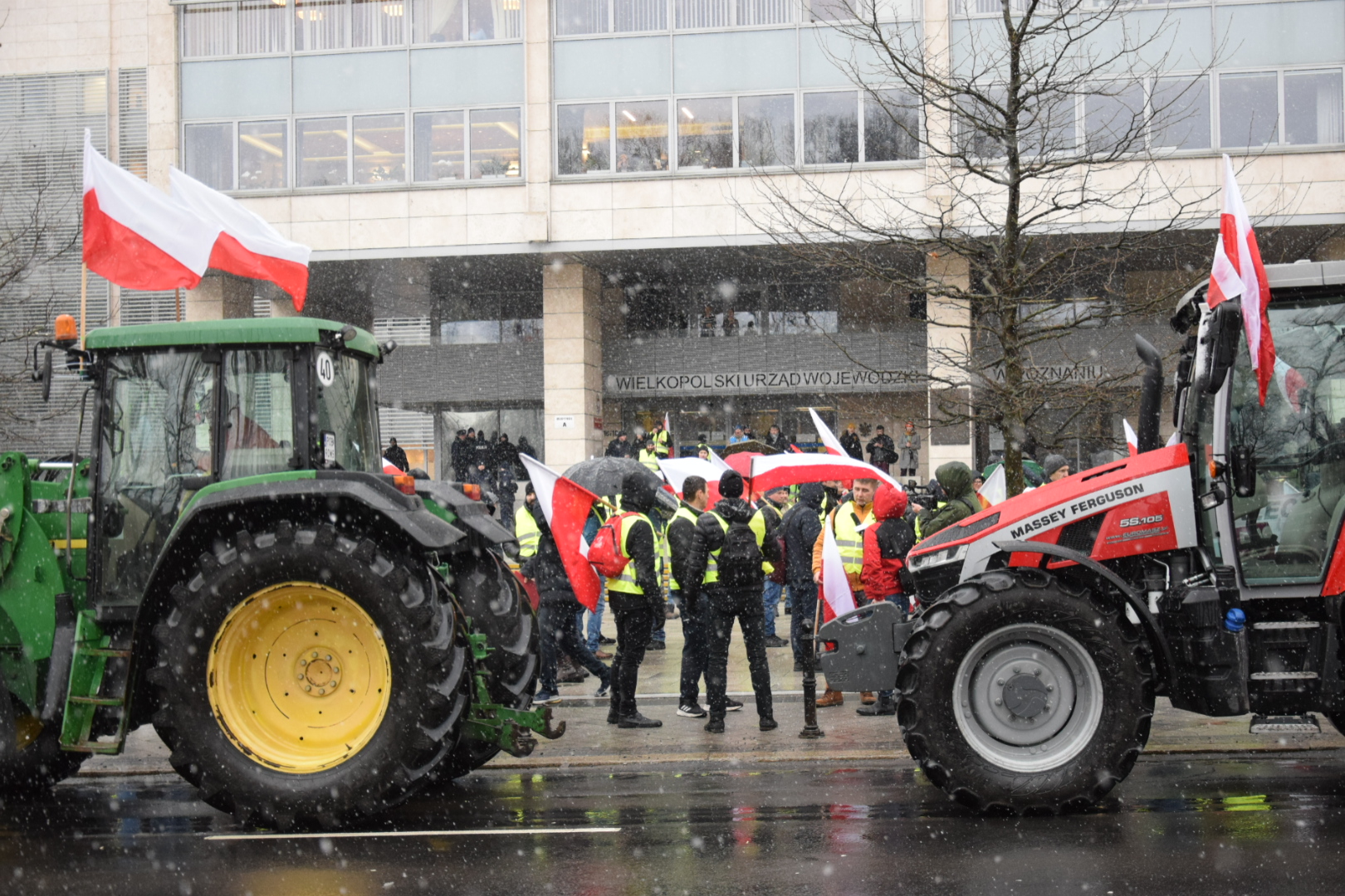 Protest rolników w Poznaniu – o co walczą? [zdjęcia, wideo]