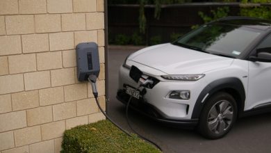 Zbyt mało mniejszych samochodów elektrycznych blokuje rozwój branży?