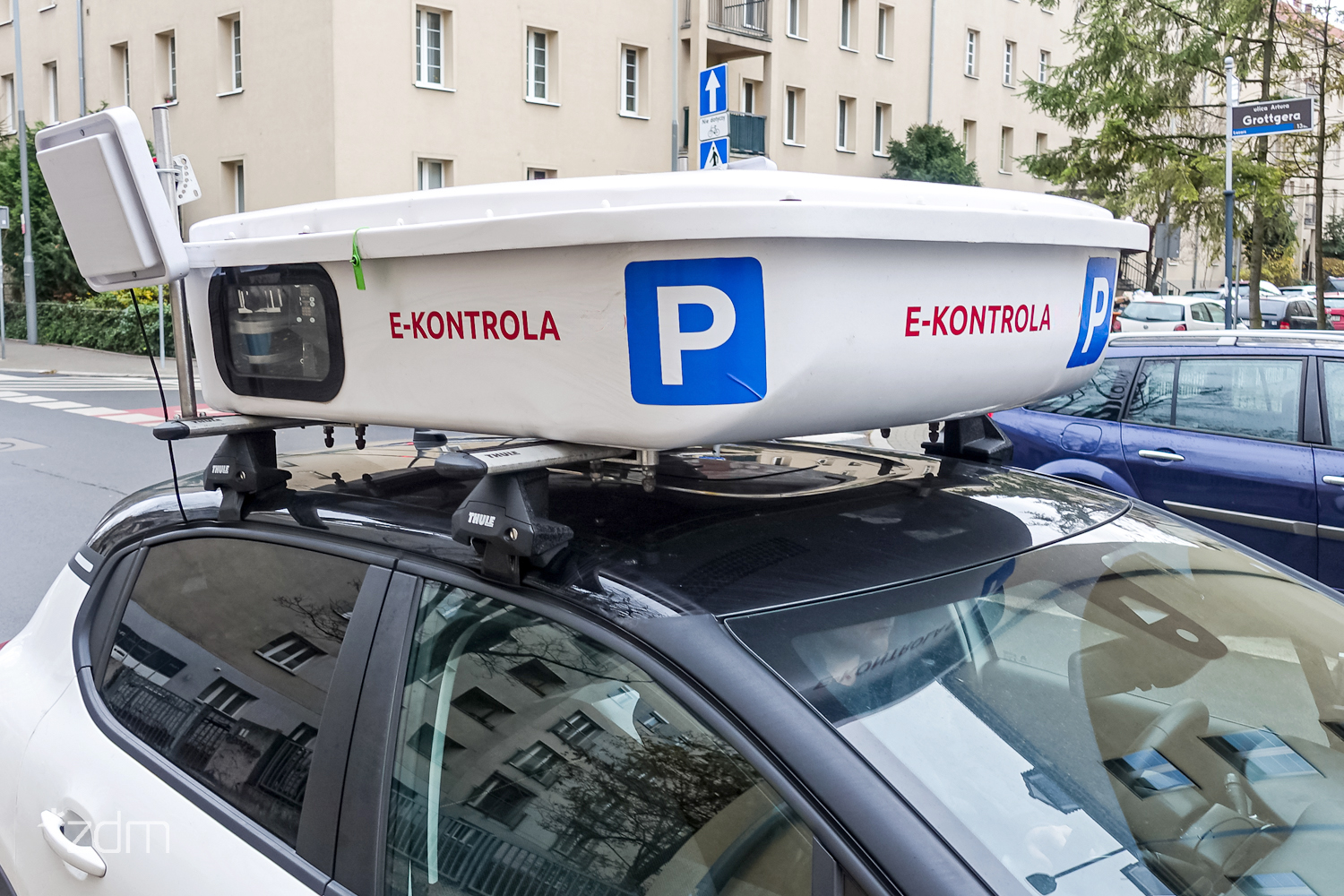 Nowe parkomaty i system e-kontroli: rok 2024 rokiem zmian w Strefie Płatnego Parkowania w Poznaniu
