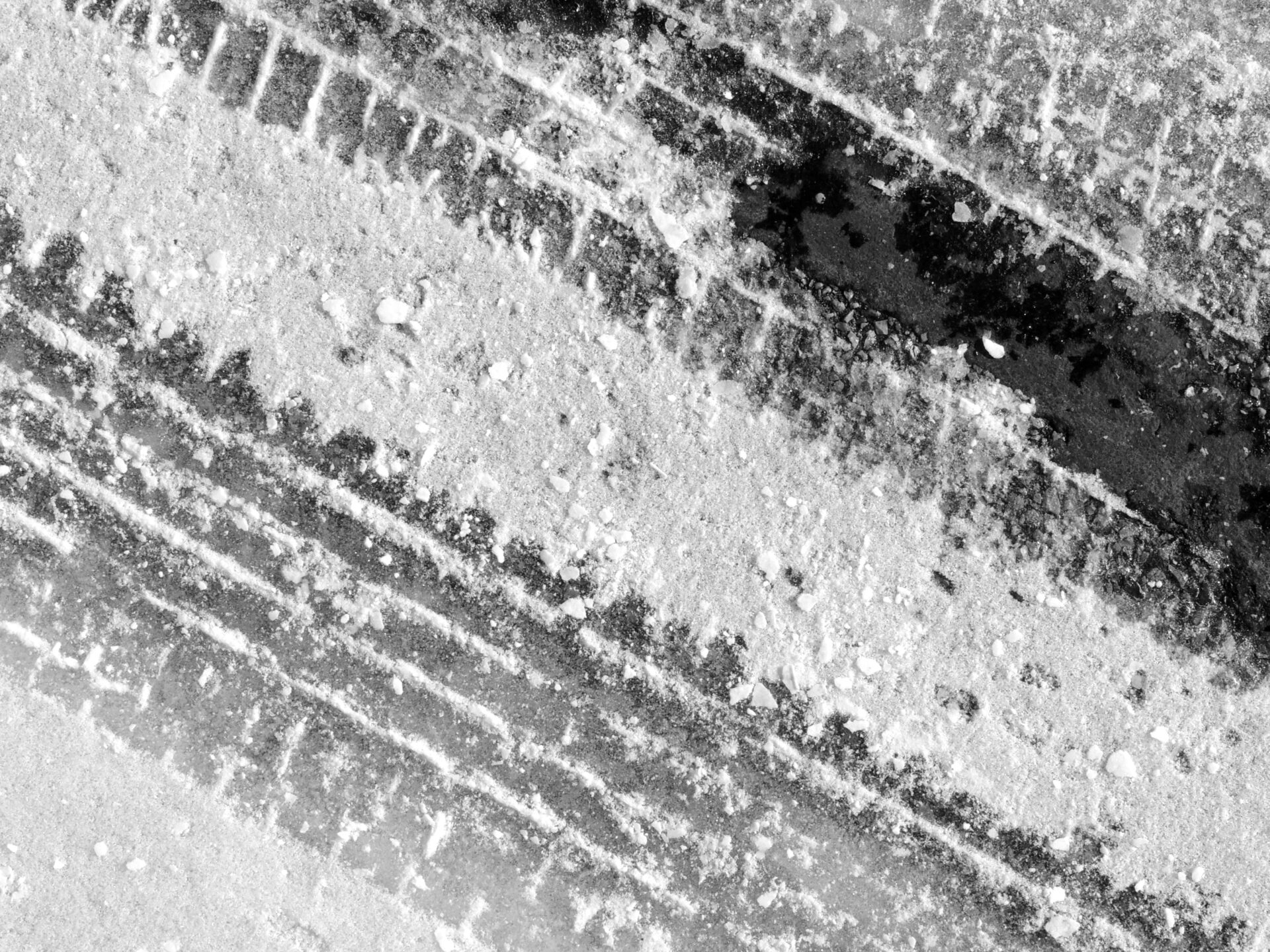 Opony zimowe pod lupą: bieżnik, ciśnienie i najczęstsze błędy kierowców